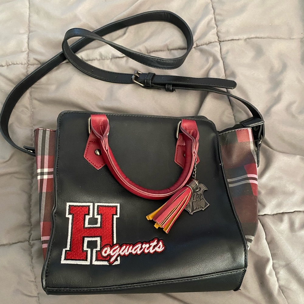 Harry Potter Hogwarts Purse